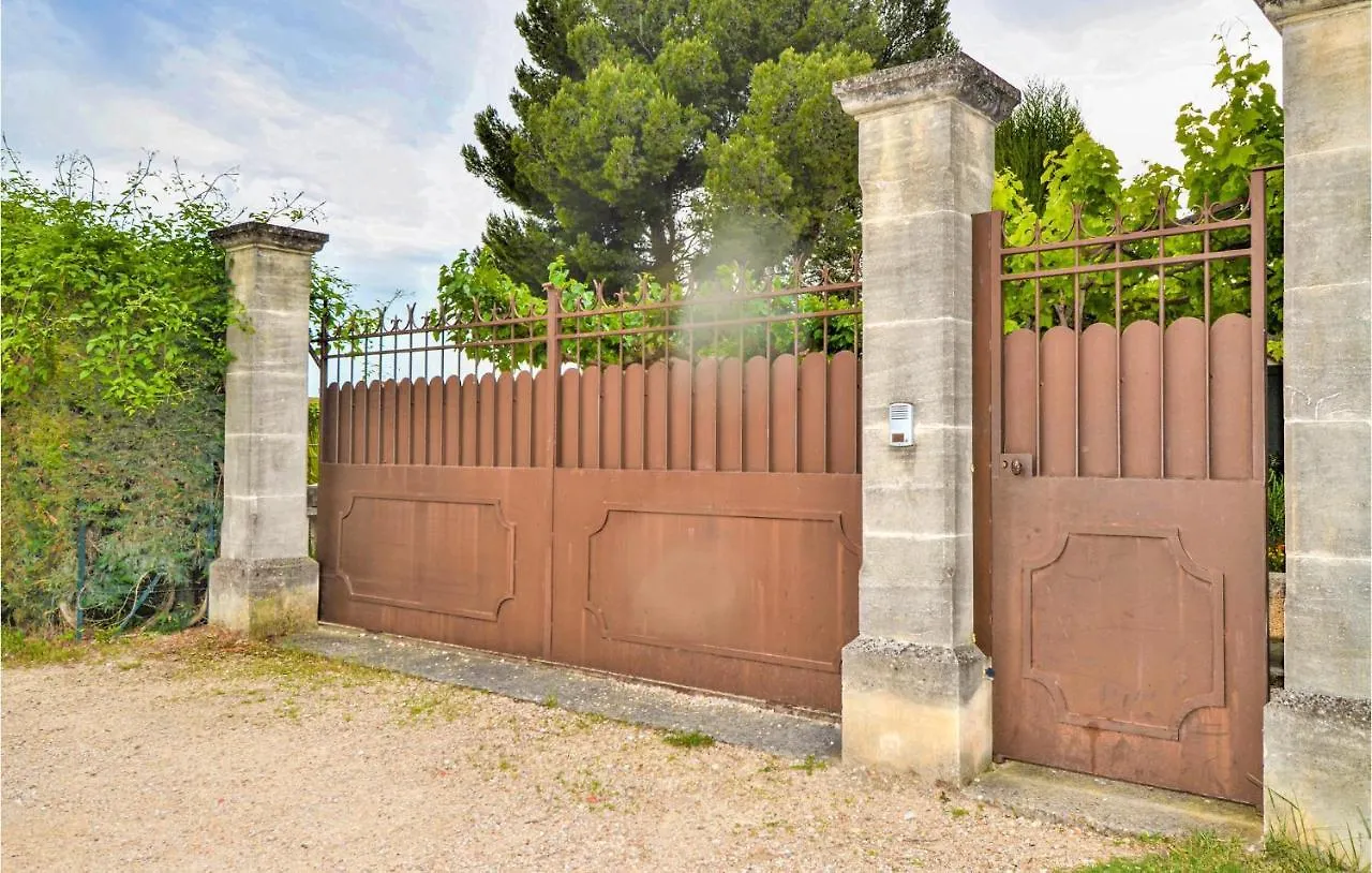 6 Bedroom Stunning Home In Maillane Holiday home